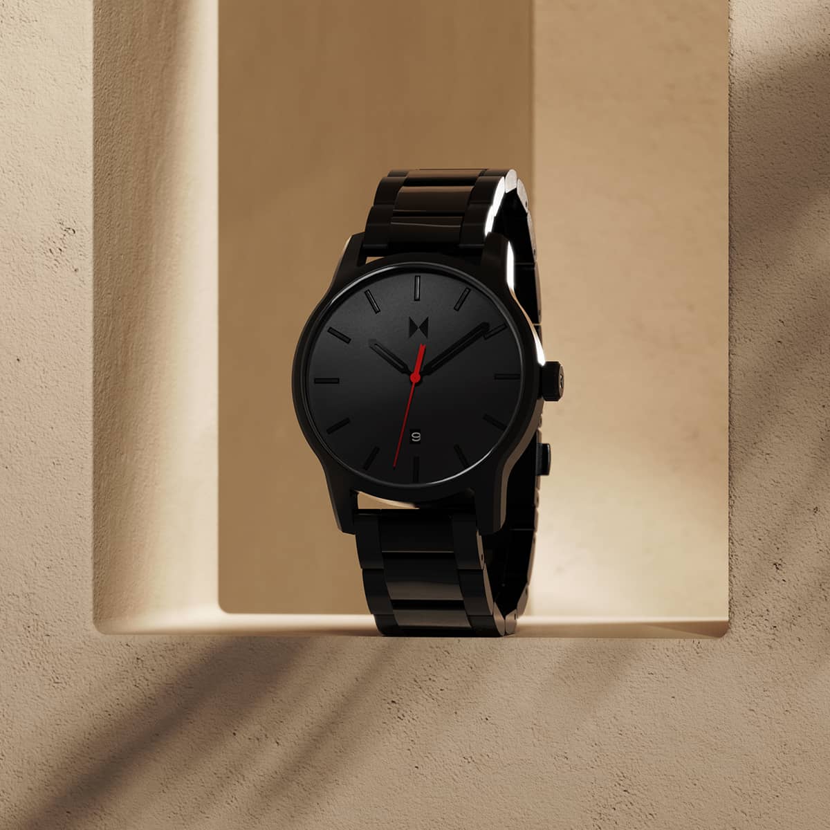 Classic II Jet Black Steel 44mm