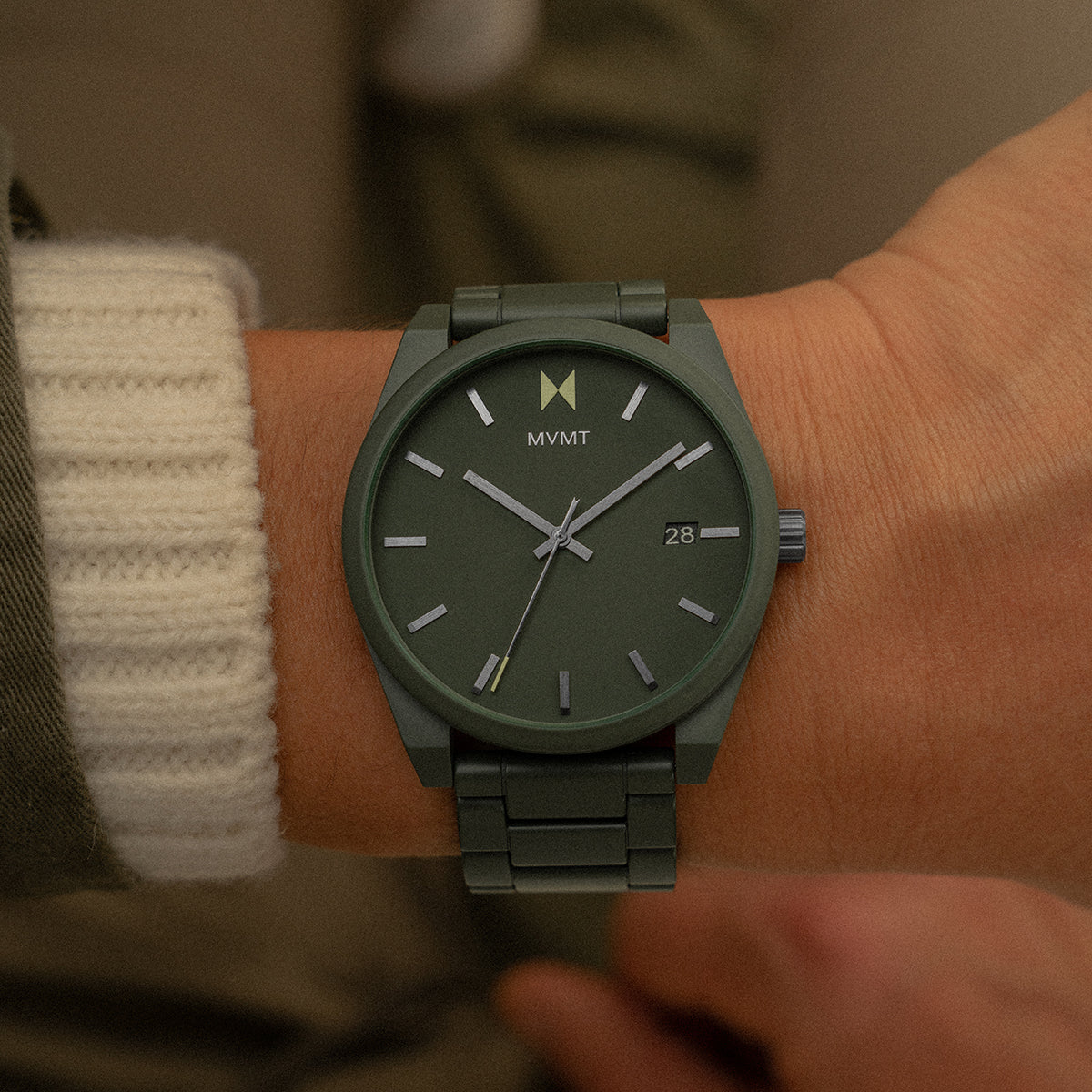 Element Ceramic Matte Green 43mm