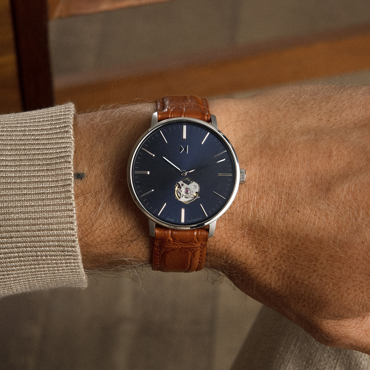 Legacy Slim Automatic Manta Blue 42mm