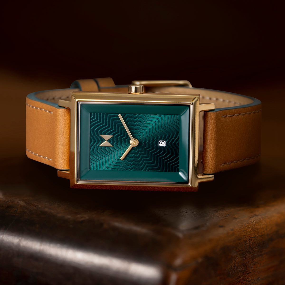 Signature Square Alpine Treasure 24mm