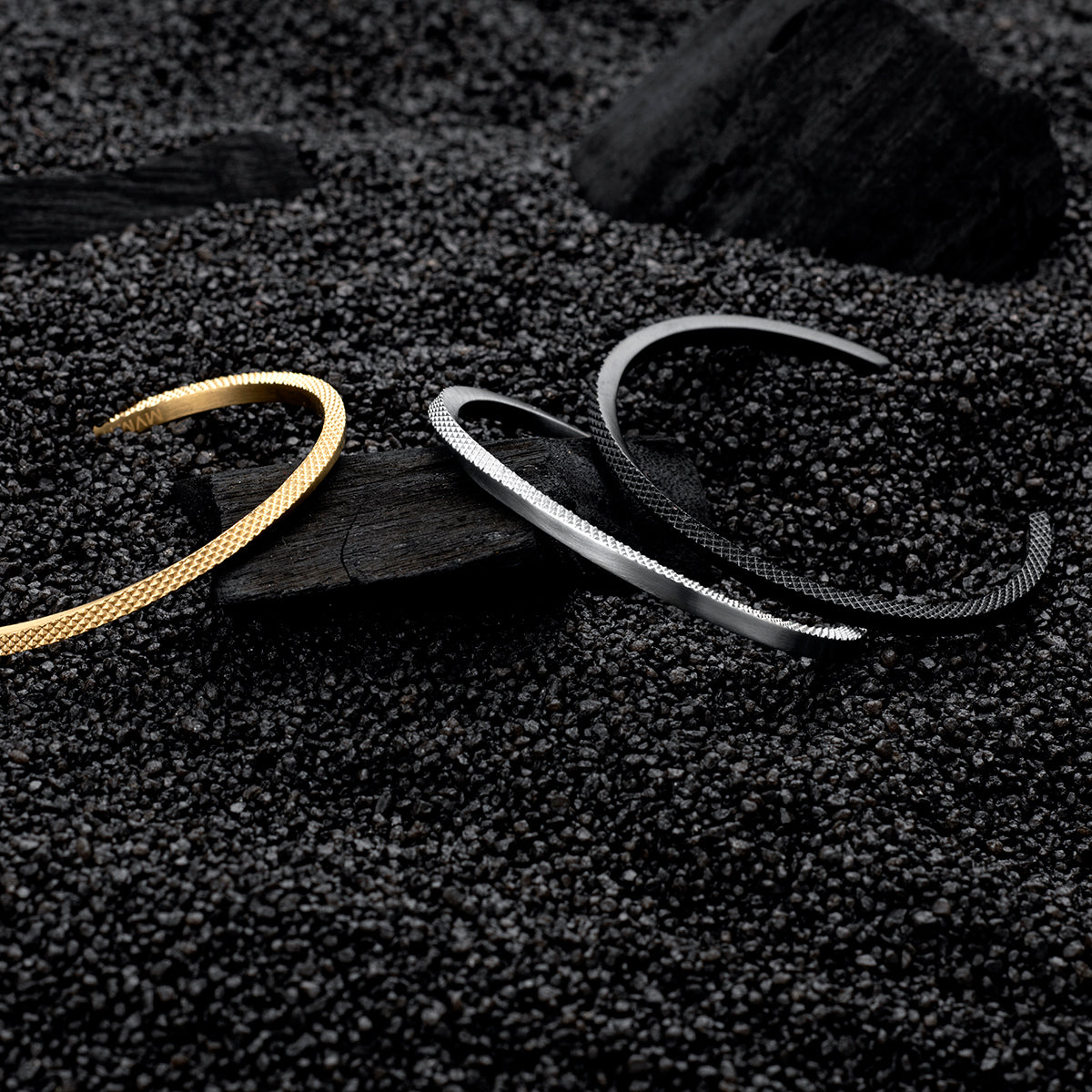 Twist Knurling Cuff Men's Bracelet
