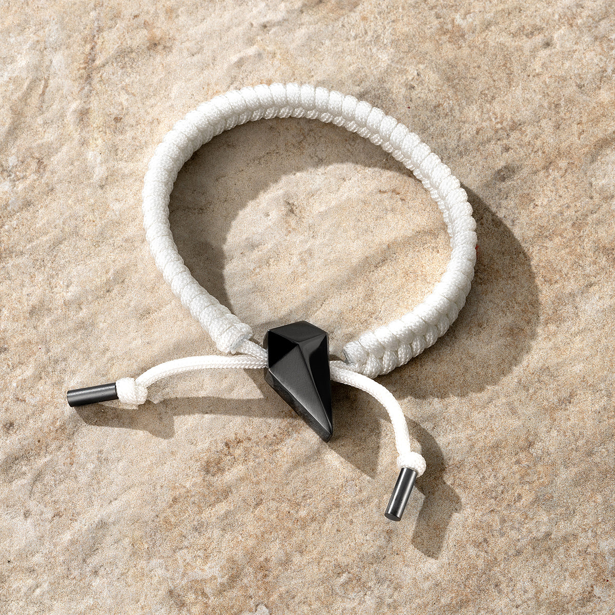 Sculpted Shark Tooth Pendant Bracelet White