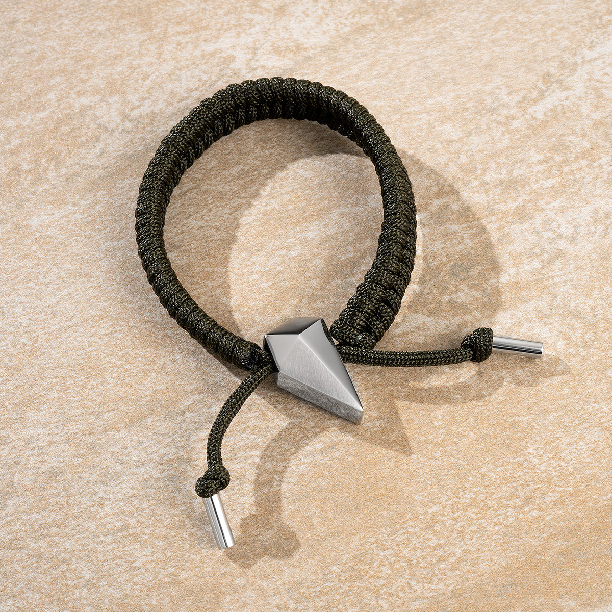 Sculpted Shark Tooth Pendant Bracelet Green
