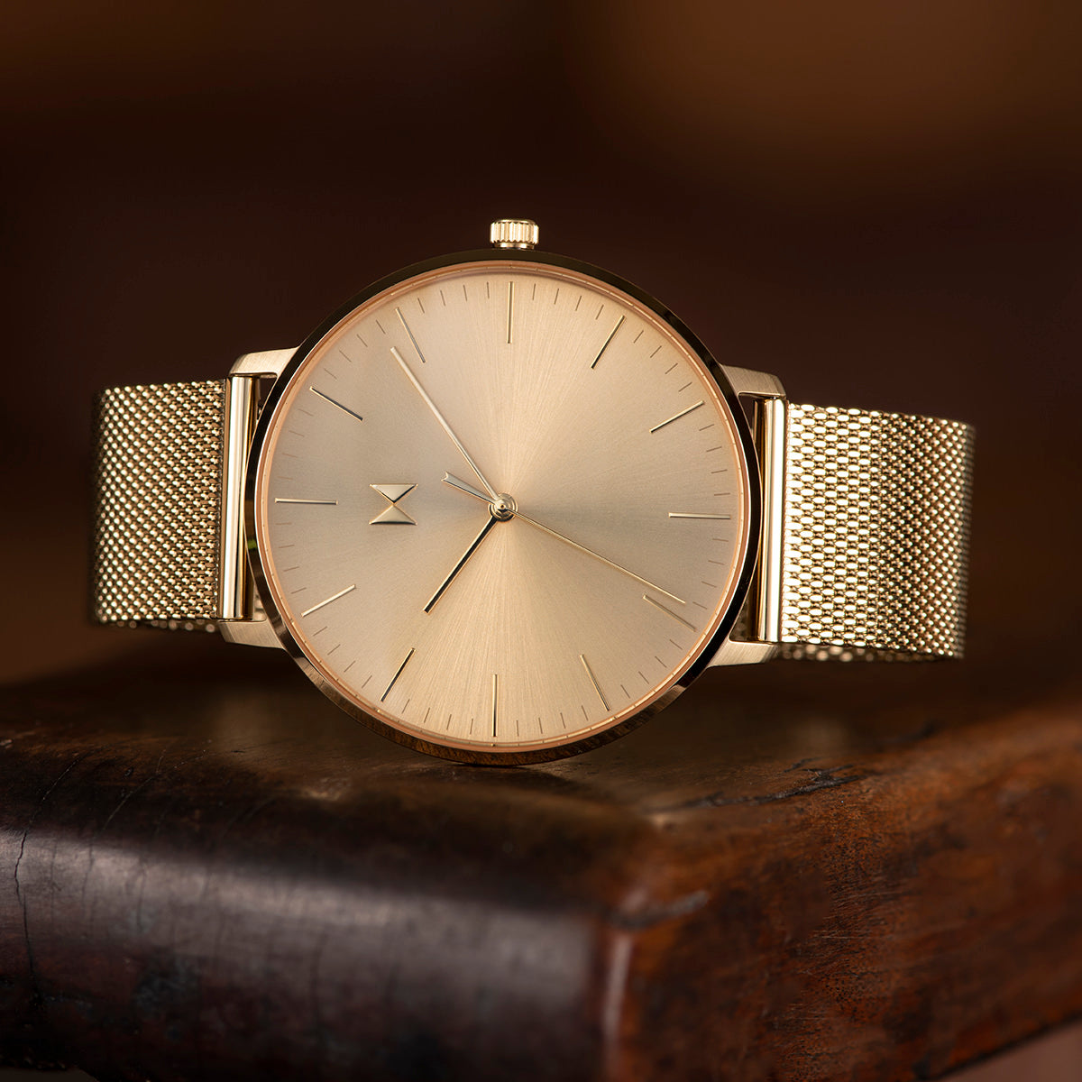 Legacy Slim Phoenix Gold Mesh 42mm