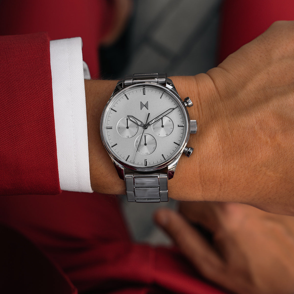 Airhawk Skyline Silver 42mm