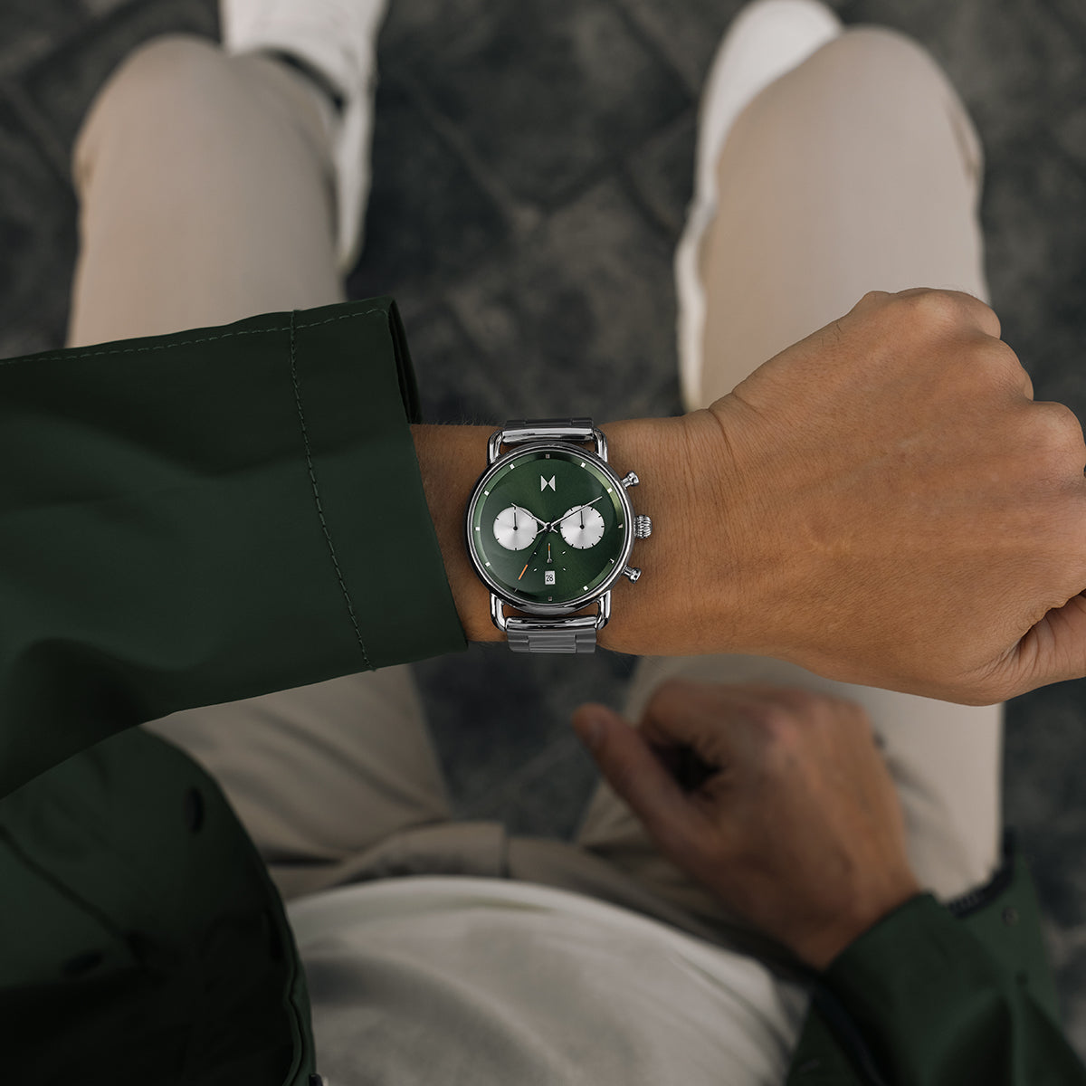Blacktop II Hornet Green 47mm