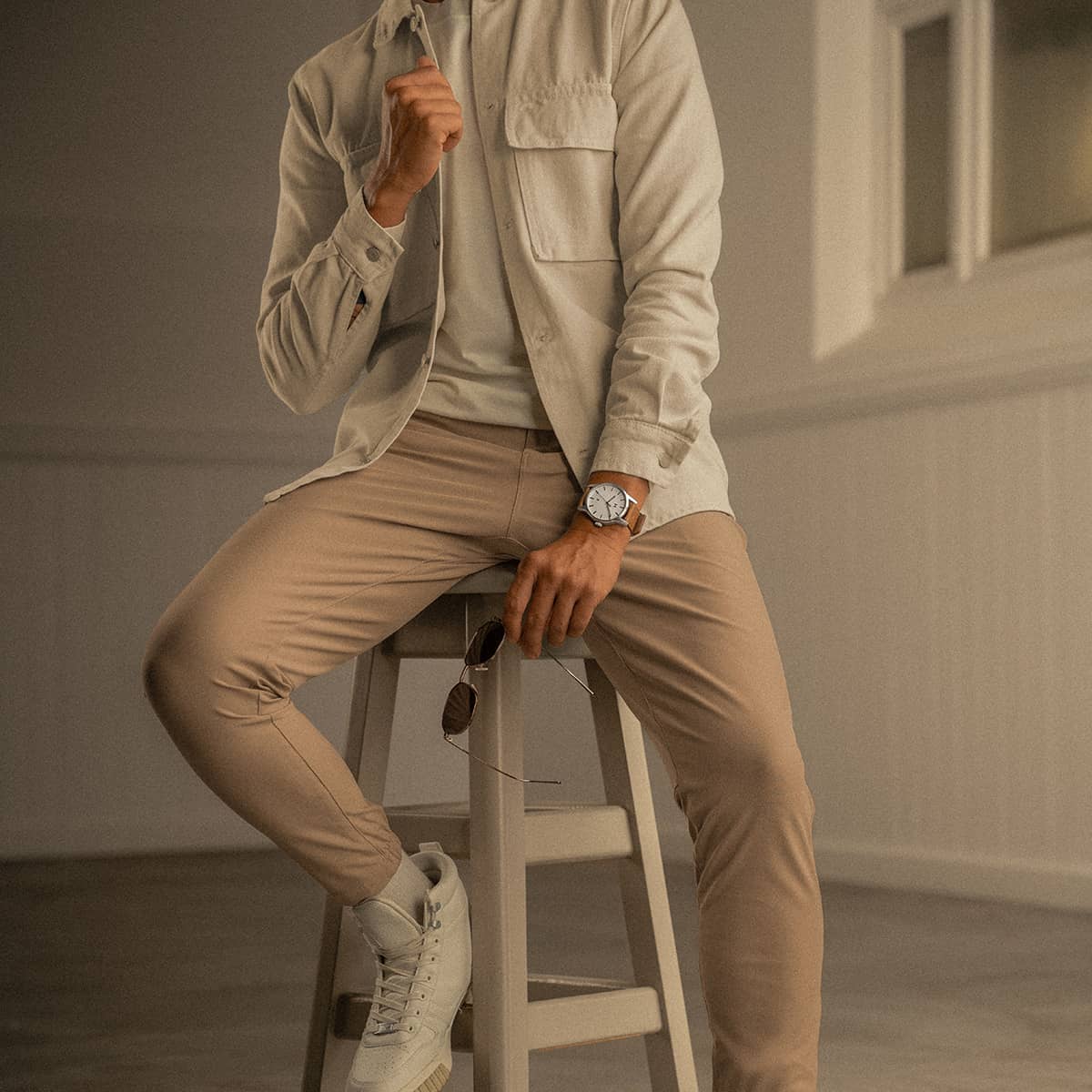 Classic II Camel Tan 44mm