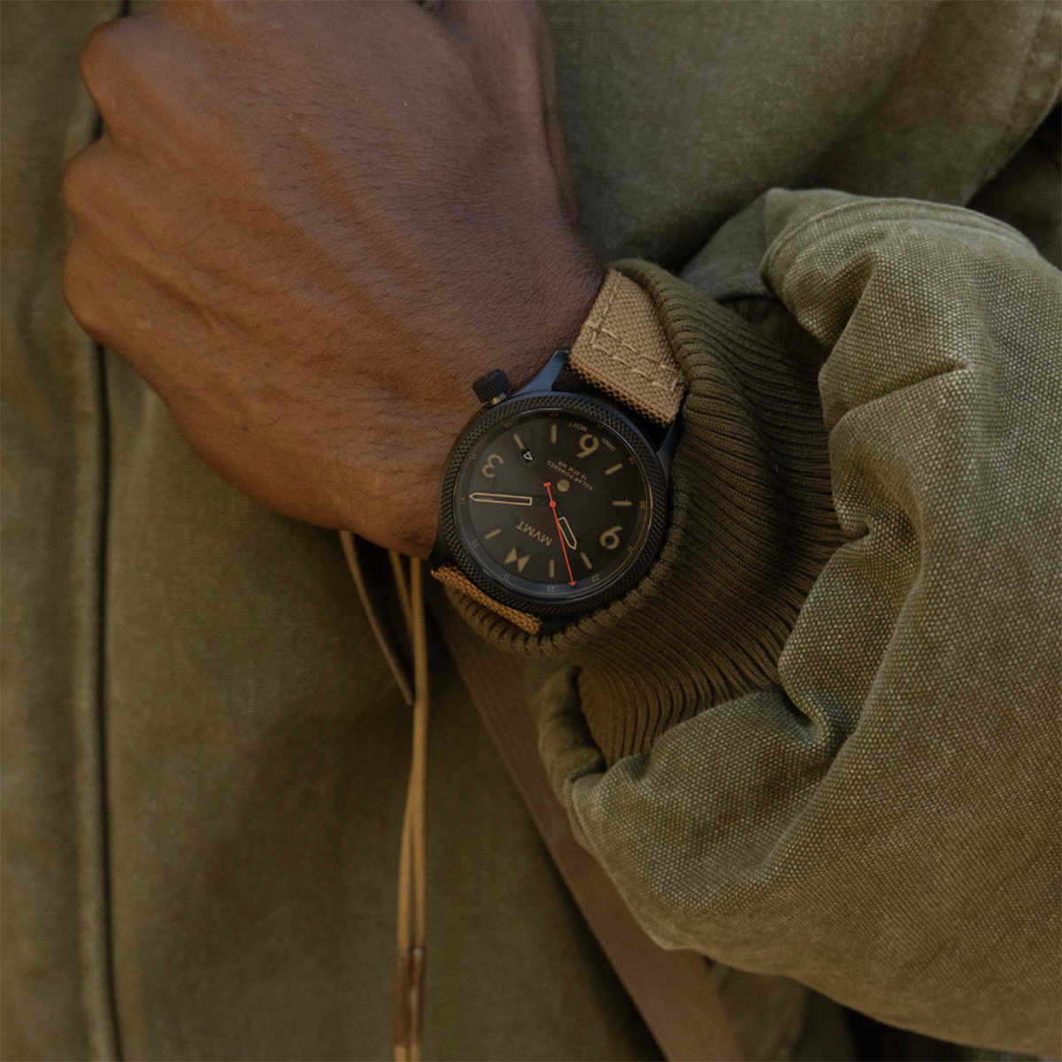 Field II Solar Hunter Orange 41mm