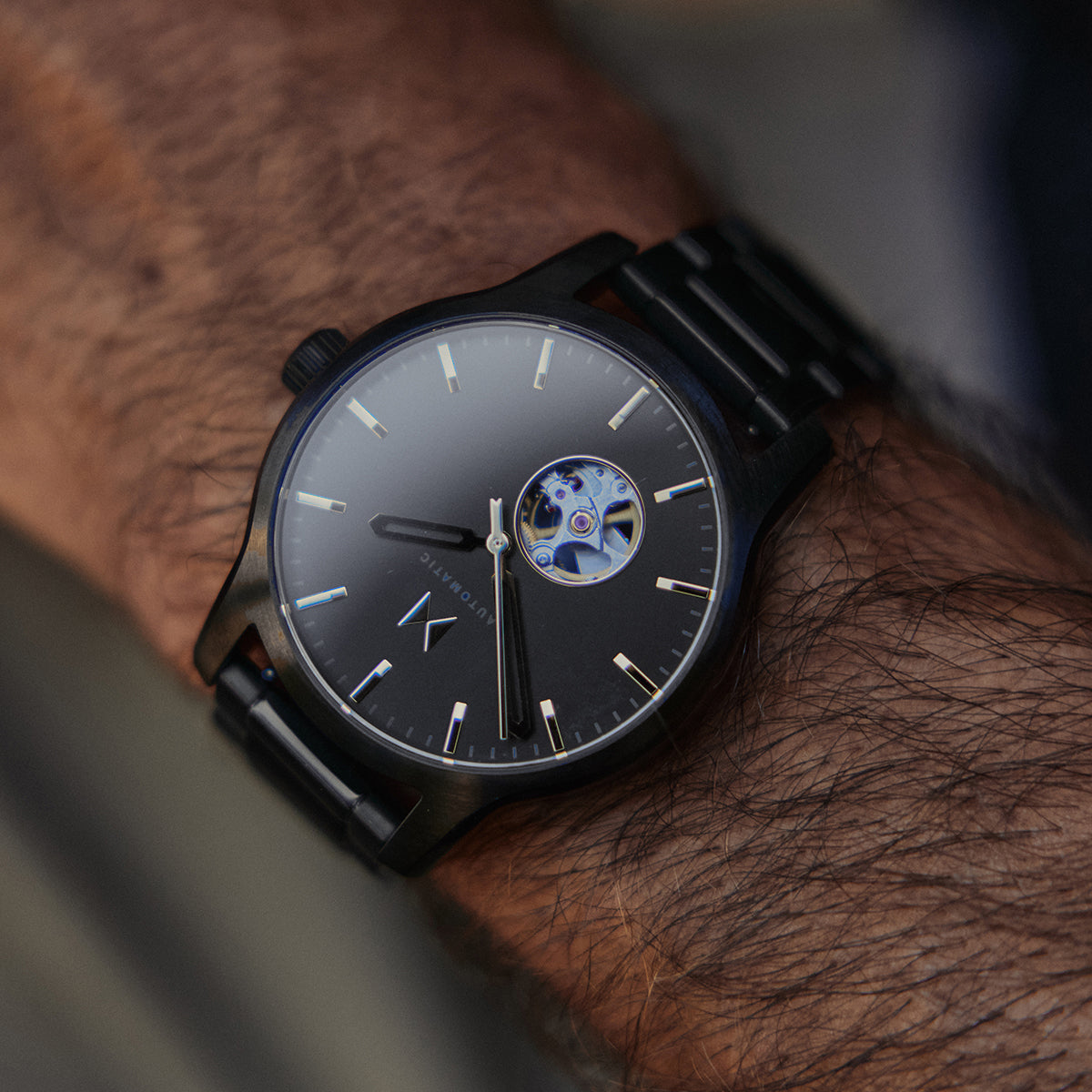 Classic II Automatic Empire Black 44mm