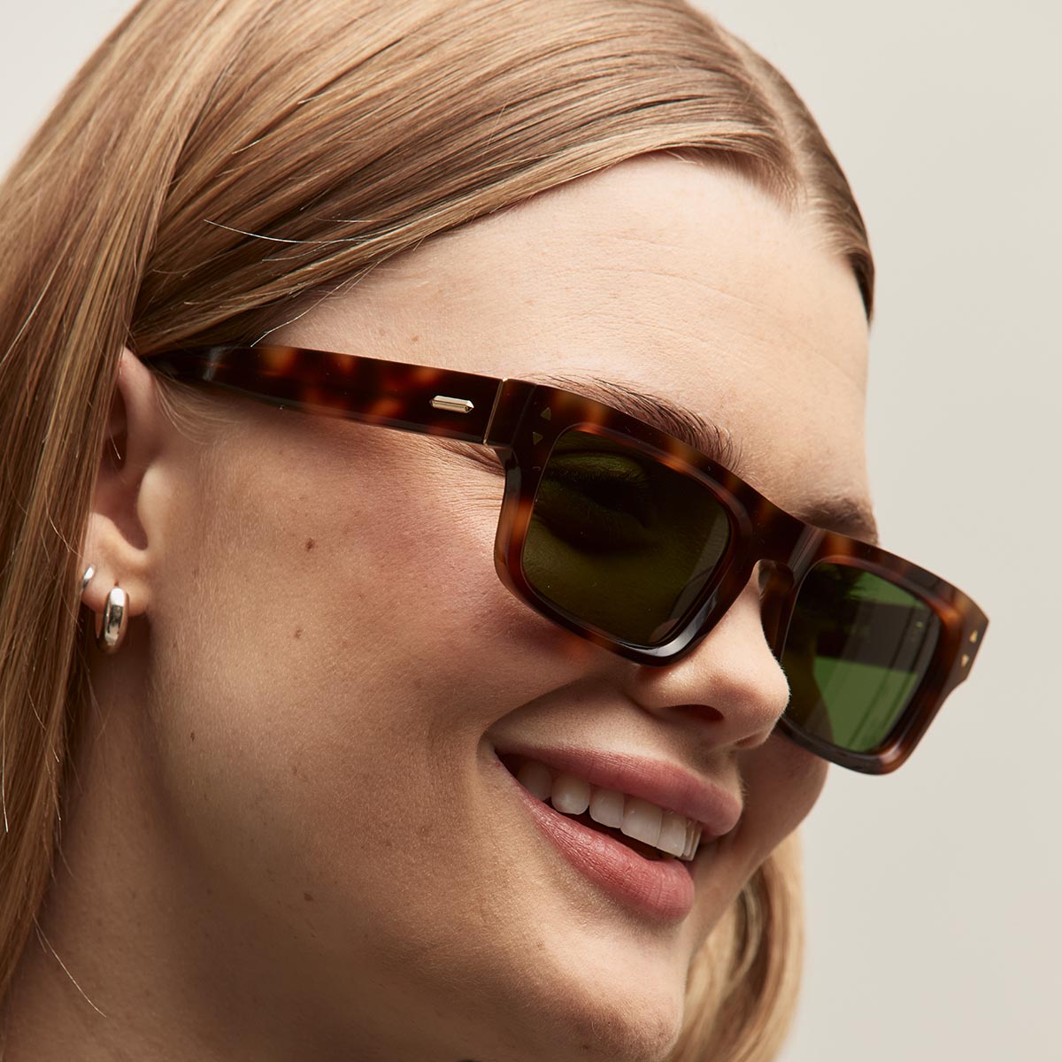 Del Mar Rectangle Sunglasses Tortoise Frame Green Lenses