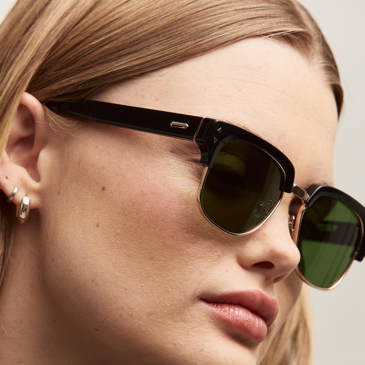 Laguna Square Sunglasses Black + Gold