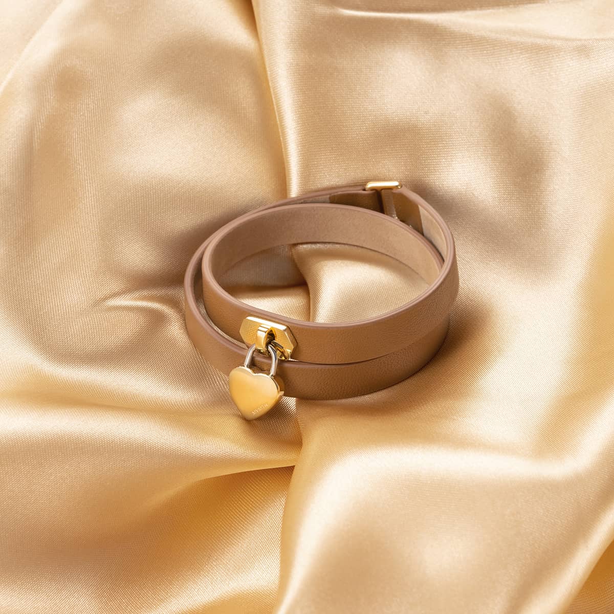 Double Leather Heartlock Bracelet Tan
