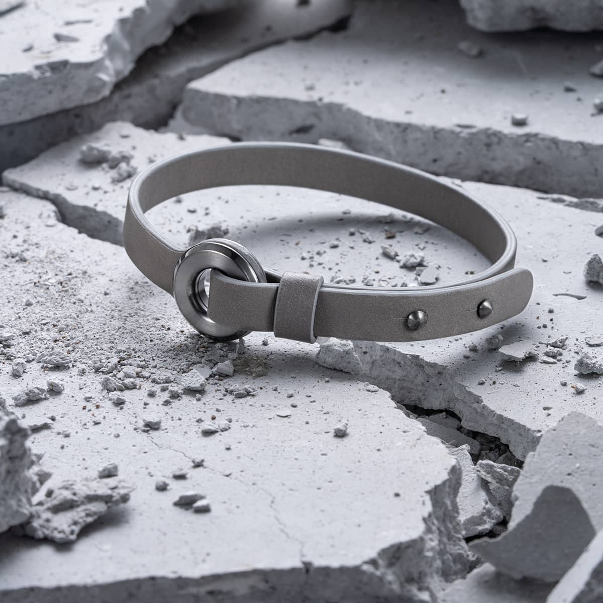 Circuit Leather Wrap Grey