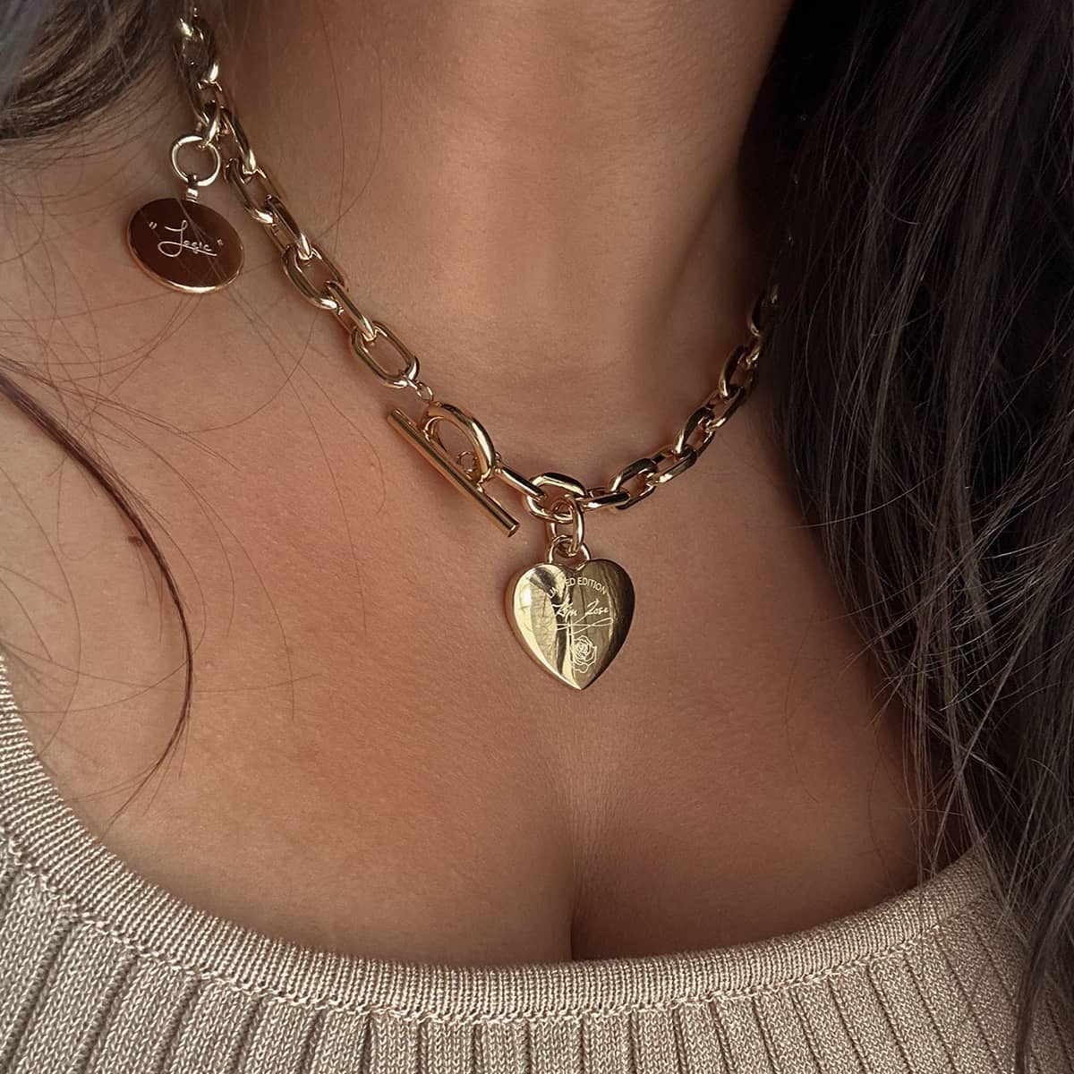 ミュージシャン HYSFORM TIMEPIECE NECKLACE Passion & Logic Necklace - Special Edition Kim Rose Wearable Art