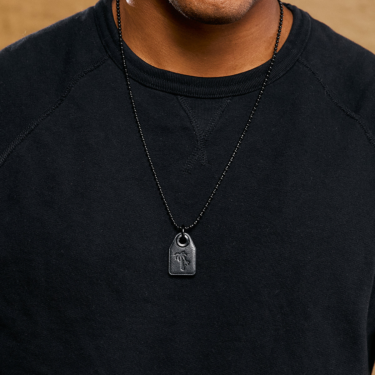 Tag Necklace Black