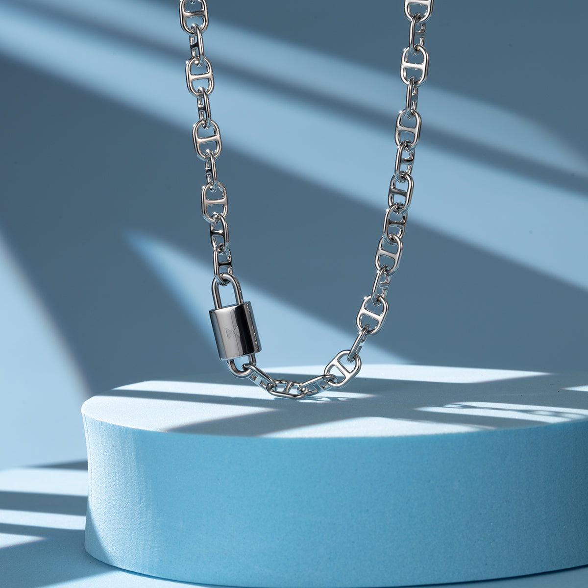Anchor Chain Necklace Silver