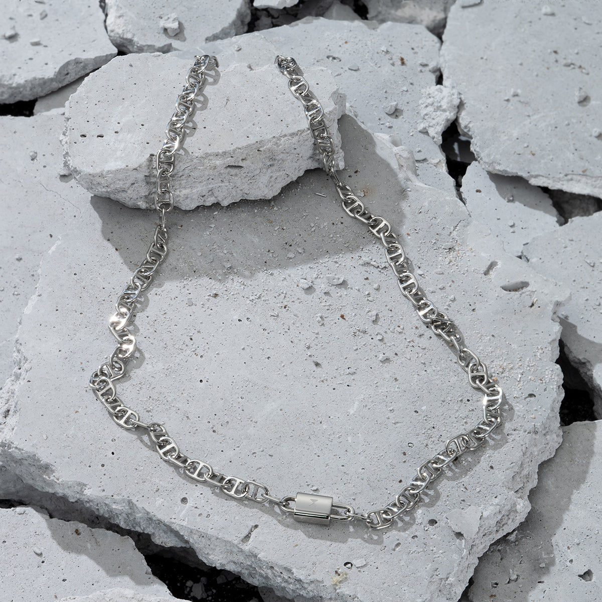 Anchor Chain Necklace Silver