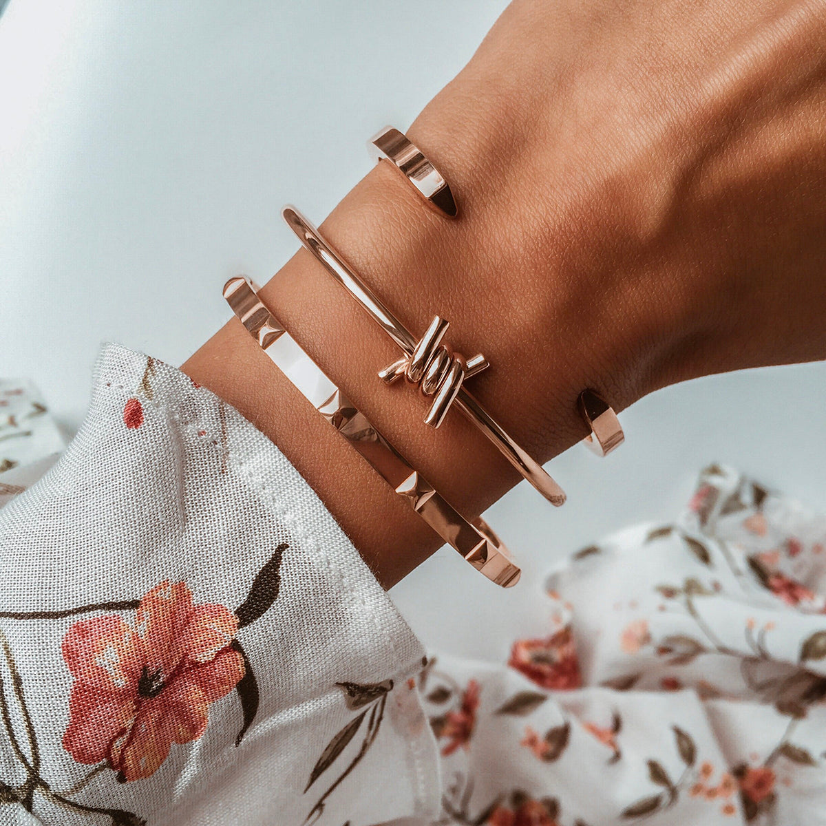 Single Barbed Cuff Rose Gold