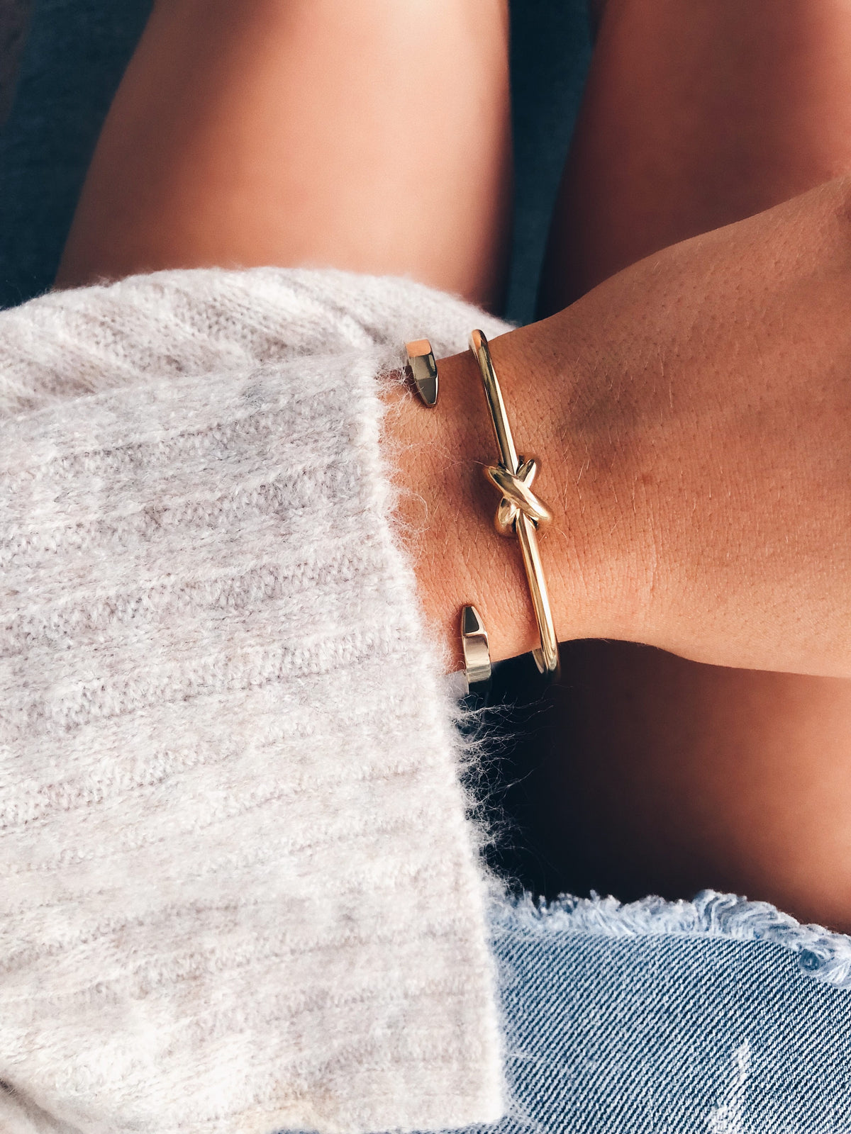 Knot Cuff Gold