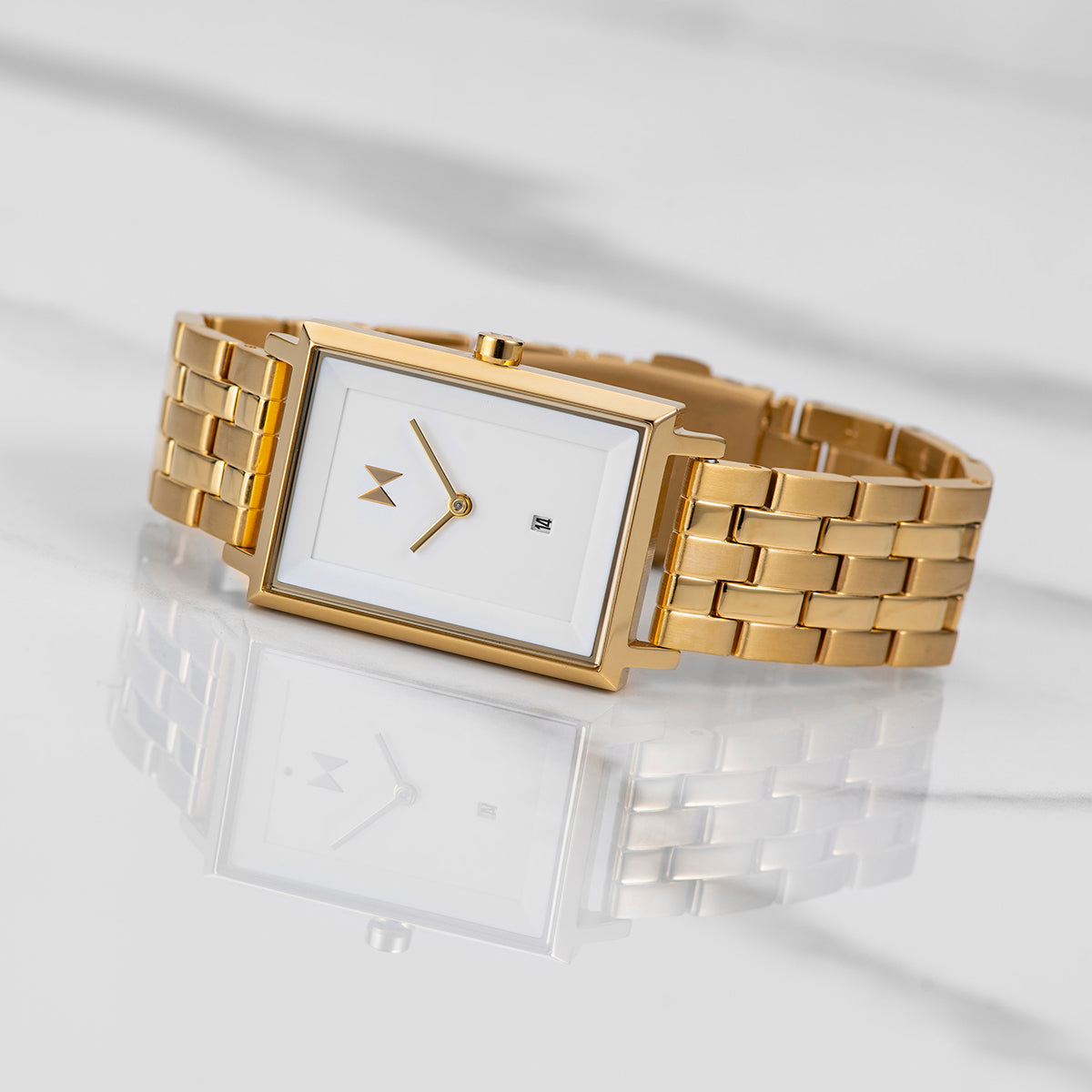 Signature Square Charlie Gold 24mm