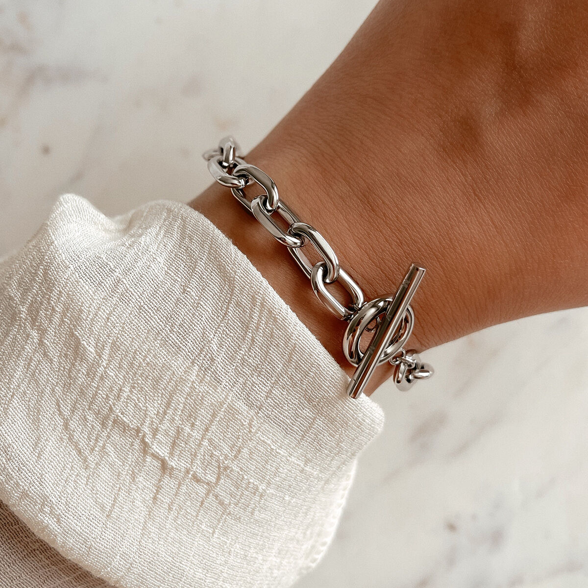 Chunky Silver Link Bracelet Big Silver Chain Bracelet Hammered Sterling  Silver Jewelry - Etsy | Silver link bracelet, Sterling silver bracelets,  Modern silver jewelry