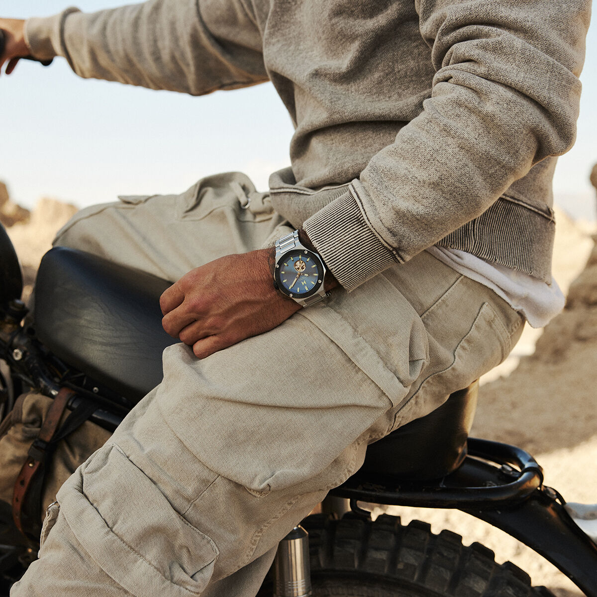 Raptor Automatic Sport — Navy Steel Men's Adventure Watch | MVMT