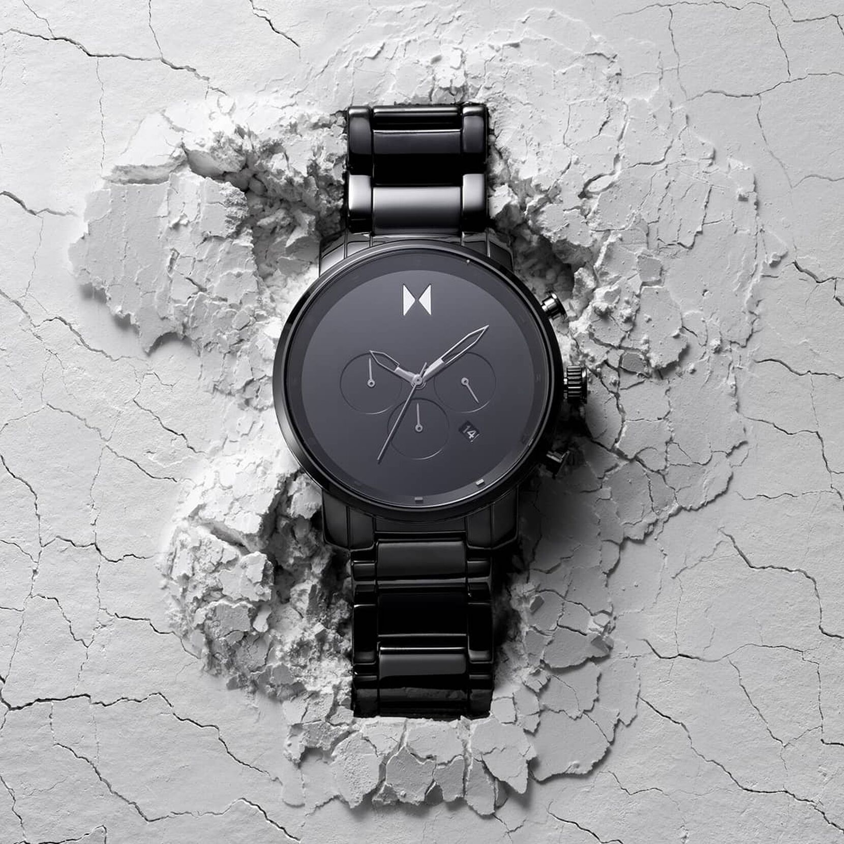 Chrono Ceramic Men\'s Watch in Black | MVMT Gloss